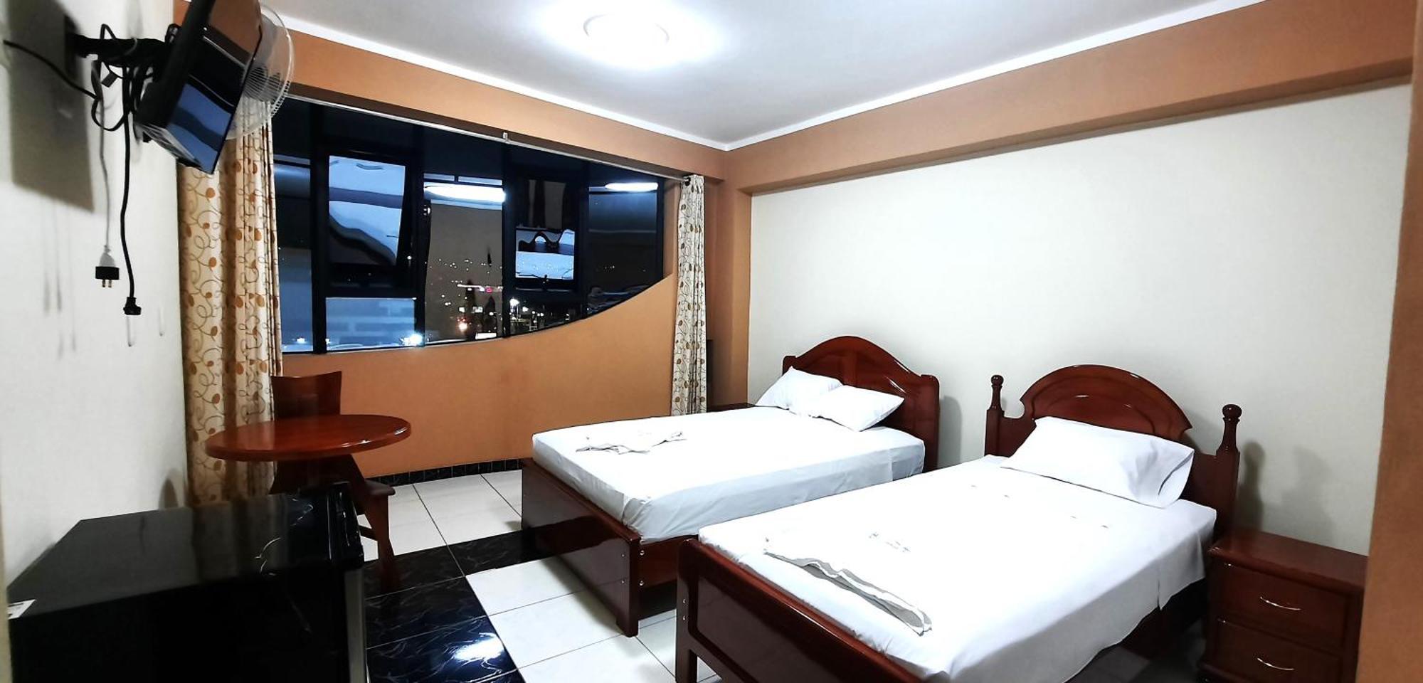 Gran Hotel Palmeras 哈恩 外观 照片